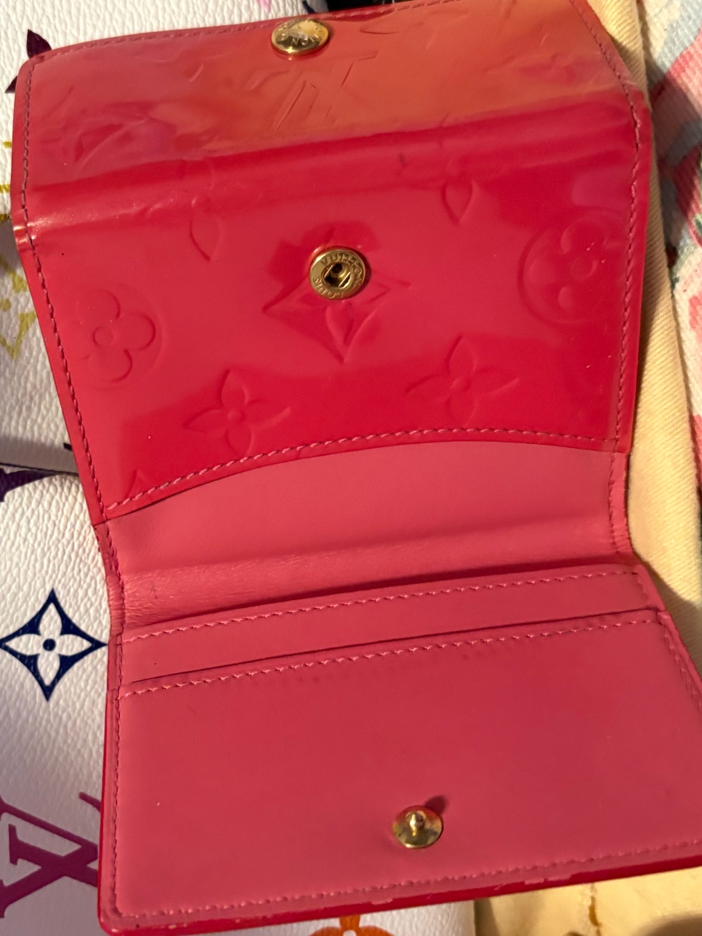 Louis Vuitton LV Vernis Coral Red Ludlow Compact Wallet Authentic - Picture 4 of 6